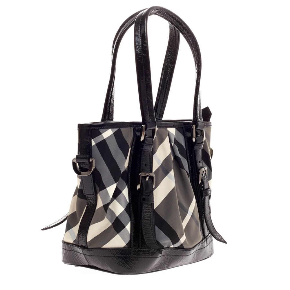 ❌❌SOLD❌❌Burberry Lowry Convertible Tote Beat Check Nylon - Picture 2 of 11